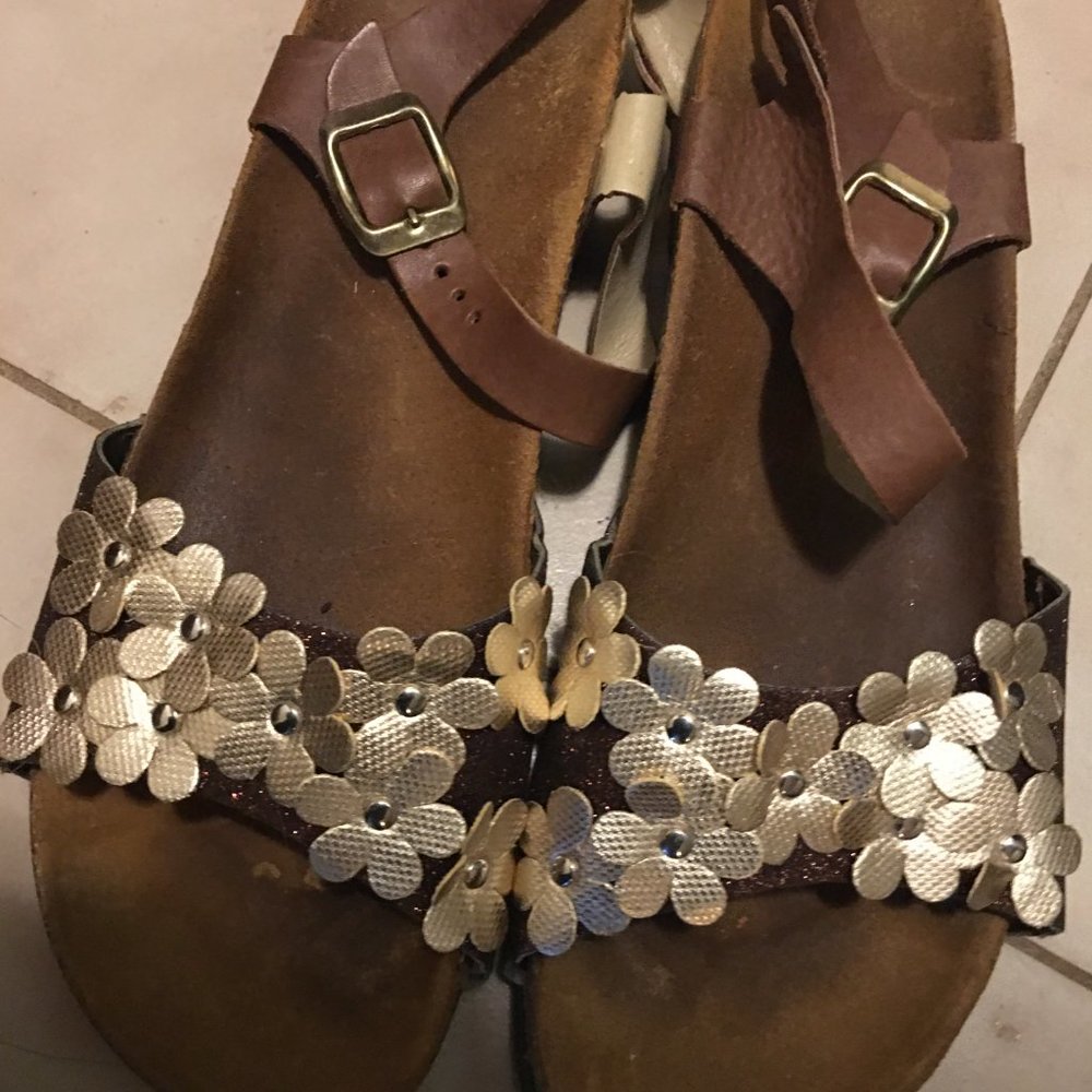 Ladies Shoes (3 pairs) Flats